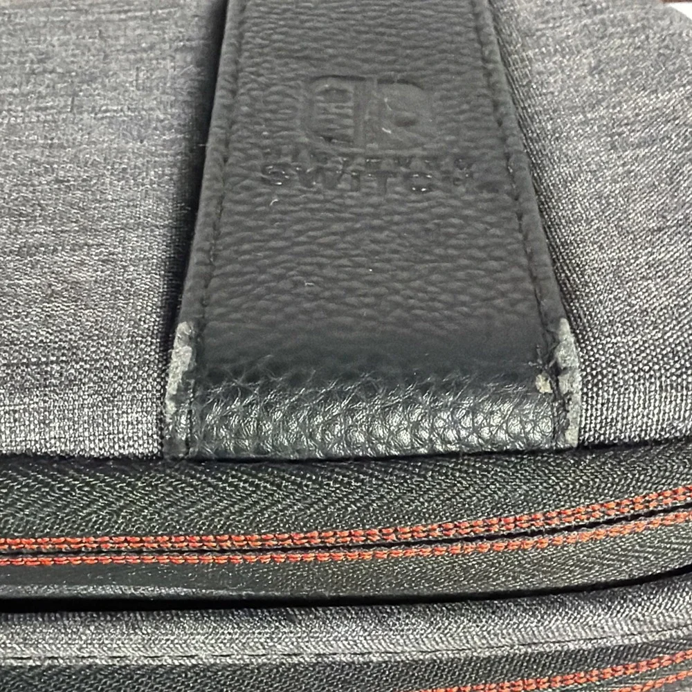 PDP Nintendo Switch Pull-N-Go Case Travel Carrying Bag Elite Edition Used Clean